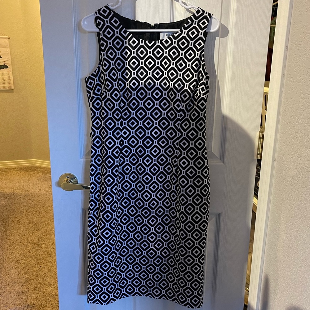Jones Studio Sleeveless Dress